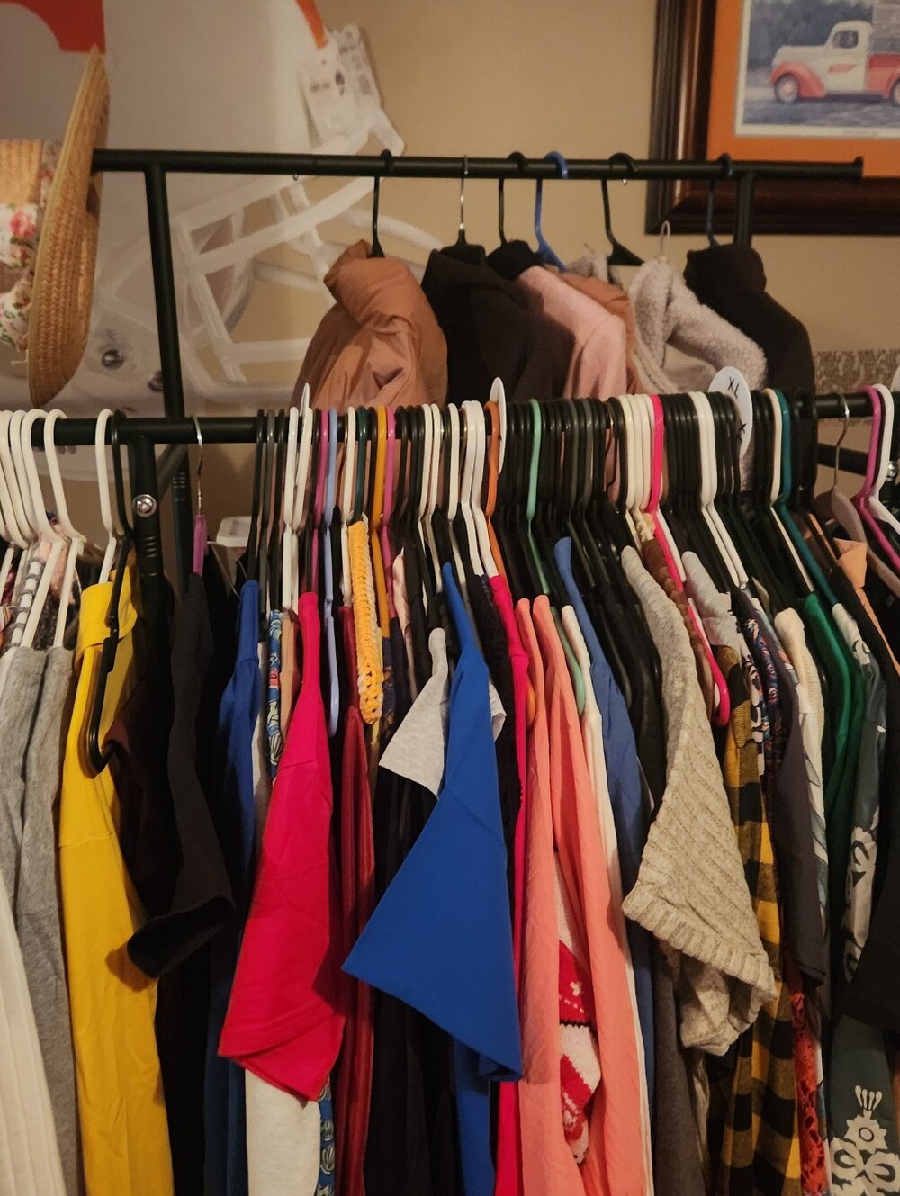 SHOWING Fall & WINTER NWT and NWOT Clothes, Toys. Christmas Gifts!!!!! - Picture 10 of 16